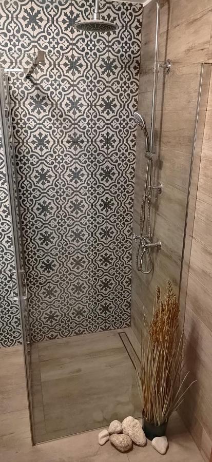 Rustic Istria Apartment Pula Luaran gambar